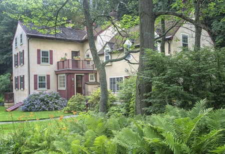 1740 Farmhouse photo